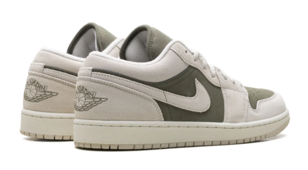 Air Jordan 1 Low SE Medium Olive Sail HV4089-201
