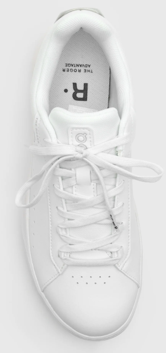 Women's On The Roger Advantage 2 Sneakers