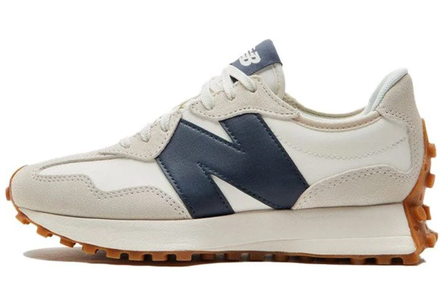 Women's New Balance 327 'Moonbeam / Outerspace' | WS327KB