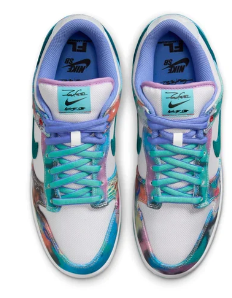Nike SB Dunk Low x Futura Laboratories "Bleached Aqua" HF6061-400